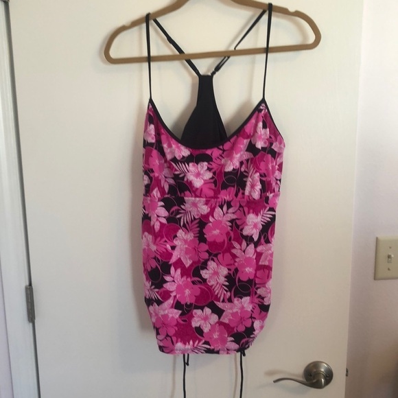 𝅺exercise tank top Hawaii flower print 2XL - Picture 1 of 4